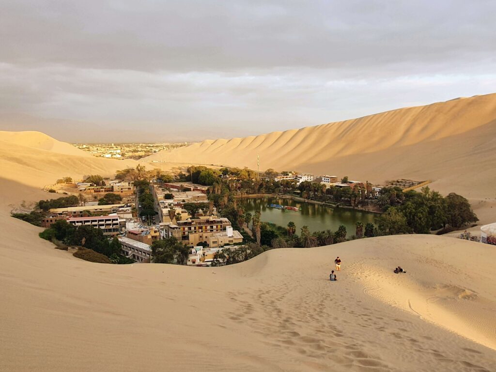 huacachina oasis